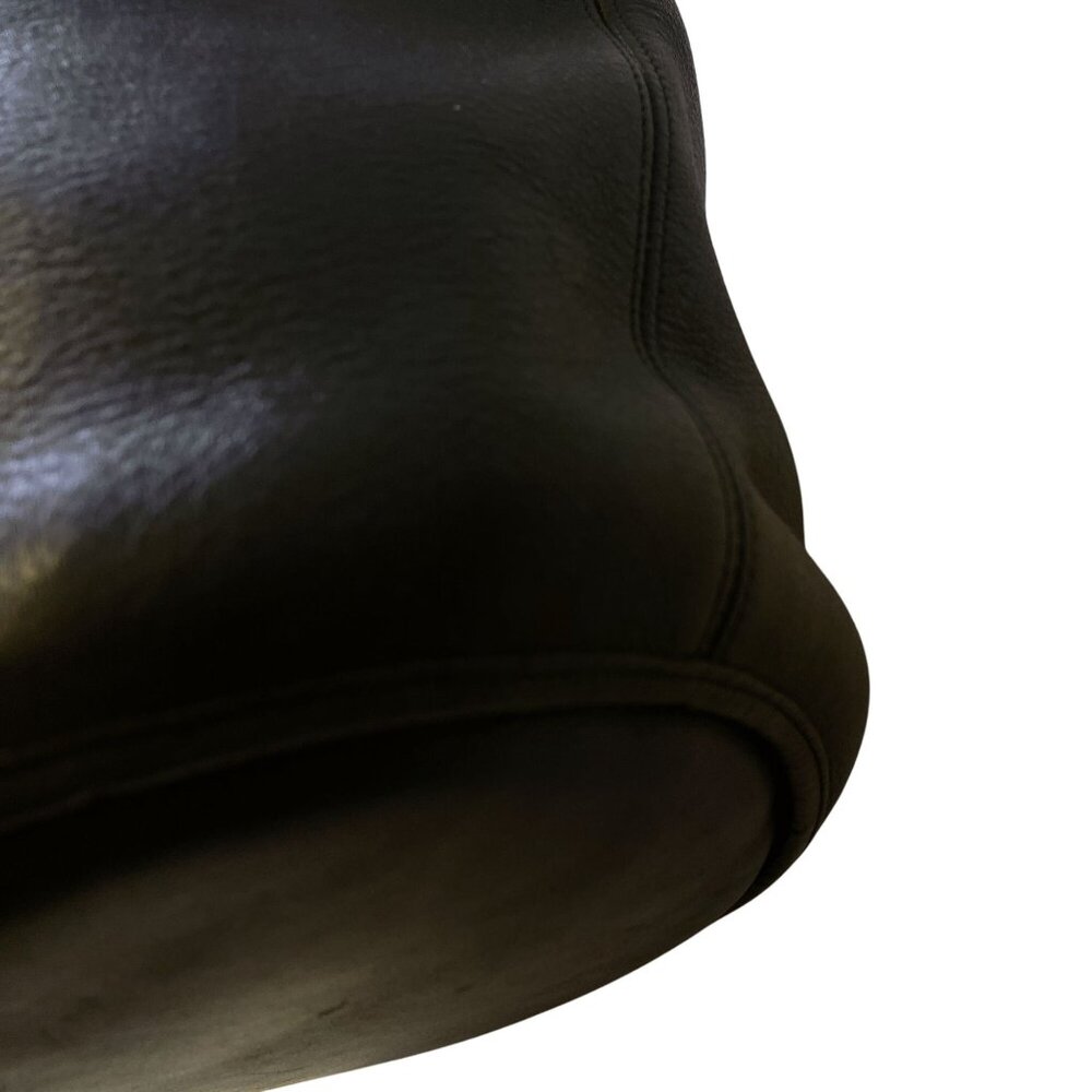 Vintage Coach Black Leather Hobo Bag With Adjustable Strap & Brass Hardware - Picture 8 of 16